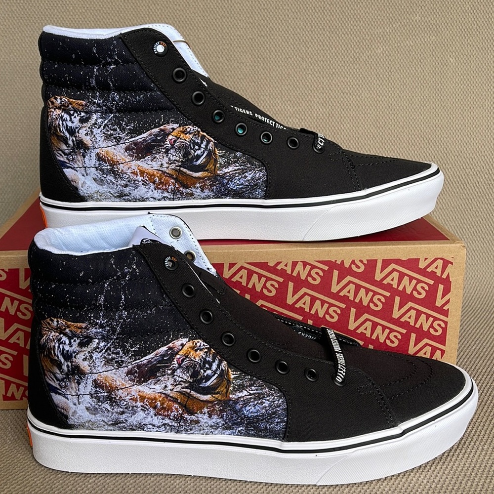 Vans Comfycush Sk8-Hi Discovery Project Tigers MEN`S